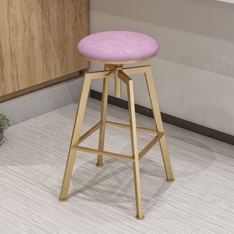 Cabresco de barra de estilo glamoroso con altura ajustable girando el asiento redondo del asiento en oro