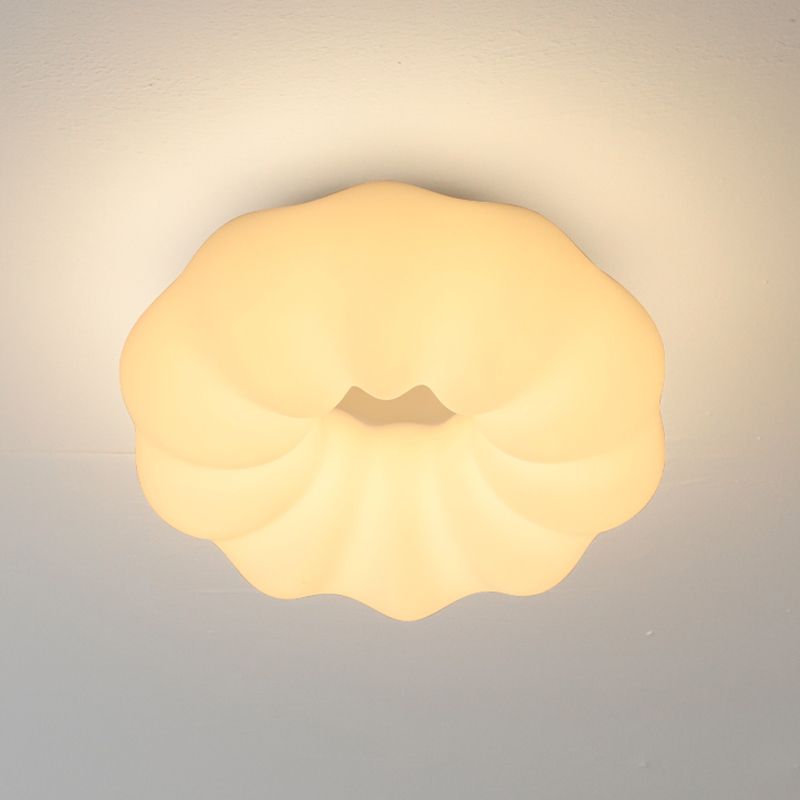White Flush Ceiling Light Modern Flush Mount Ceiling Fixture for Bedroom