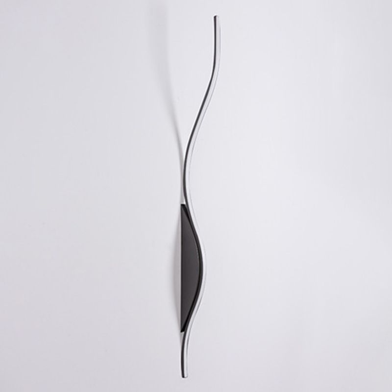 Single White/Black Wall Mounted Sconce LED Unique Wall Light for Dining Room