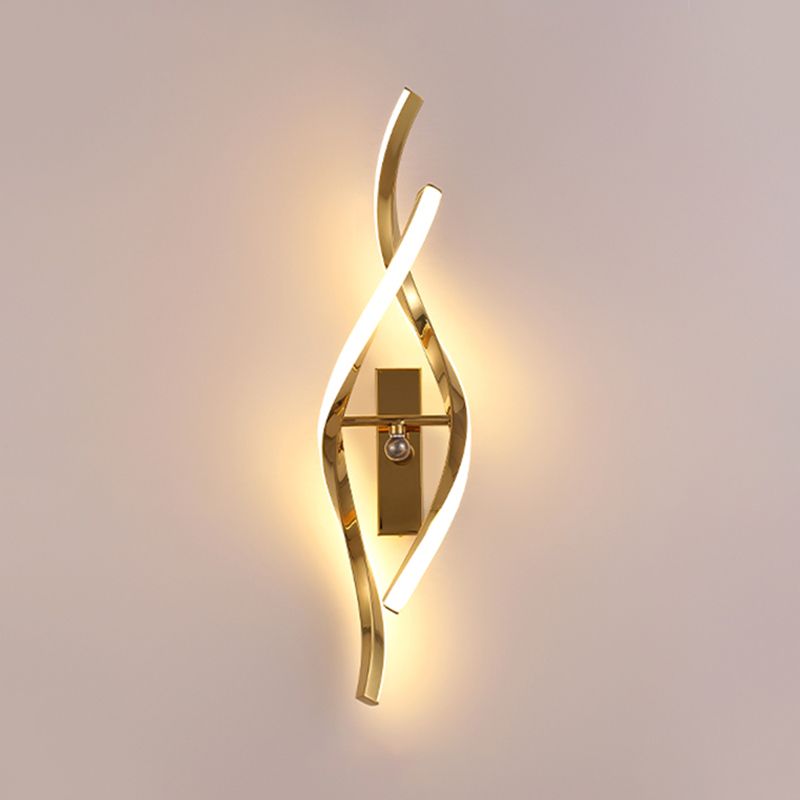 Linear Shade Metal Wall Sconce Modern Style 2 Lights Wall Mount Lighting in Gold