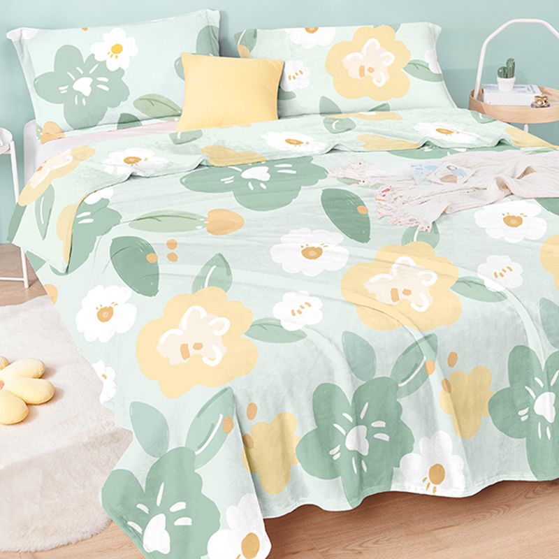 Elegant Bed Sheet Floral Patterned Wrinkle-Free Fade Resistant Flannel Bed Sheet
