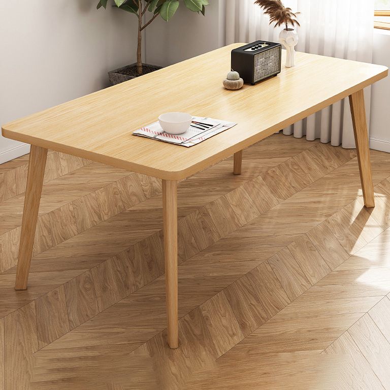 Table à manger en bois massif rectangle Table en bois de caoutchouc moderne dans la nature avec 4 jambes
