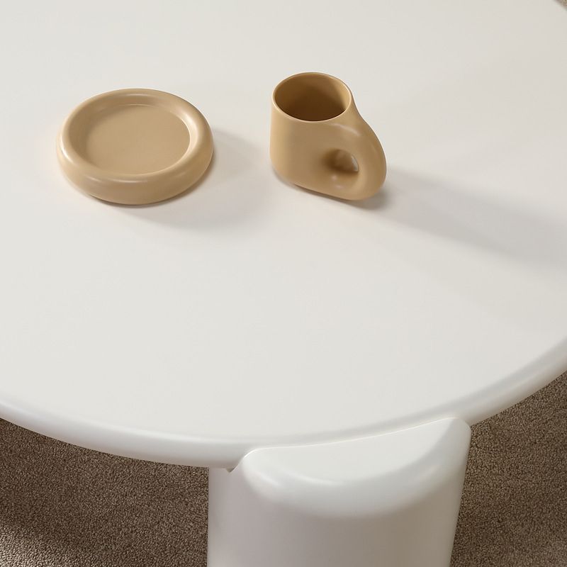 Round Engineered Wood Coffee Table Modern 4 Legs Cocktail Table