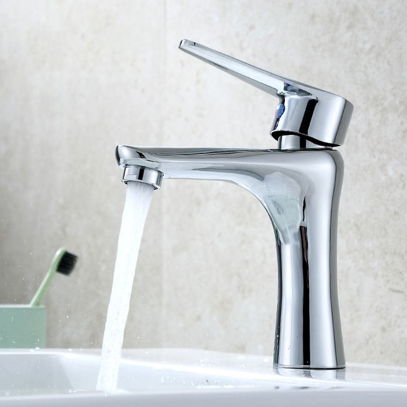 Single Hole Lavatory Faucet Lever Handle 1 Hole Faucet for Bathroom