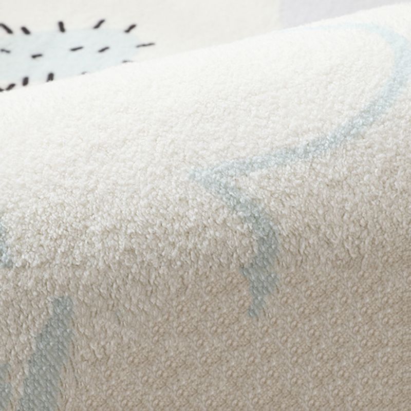 White Modern Rug Polyester Pattern Rug Stain Resistant Rug for Living Room