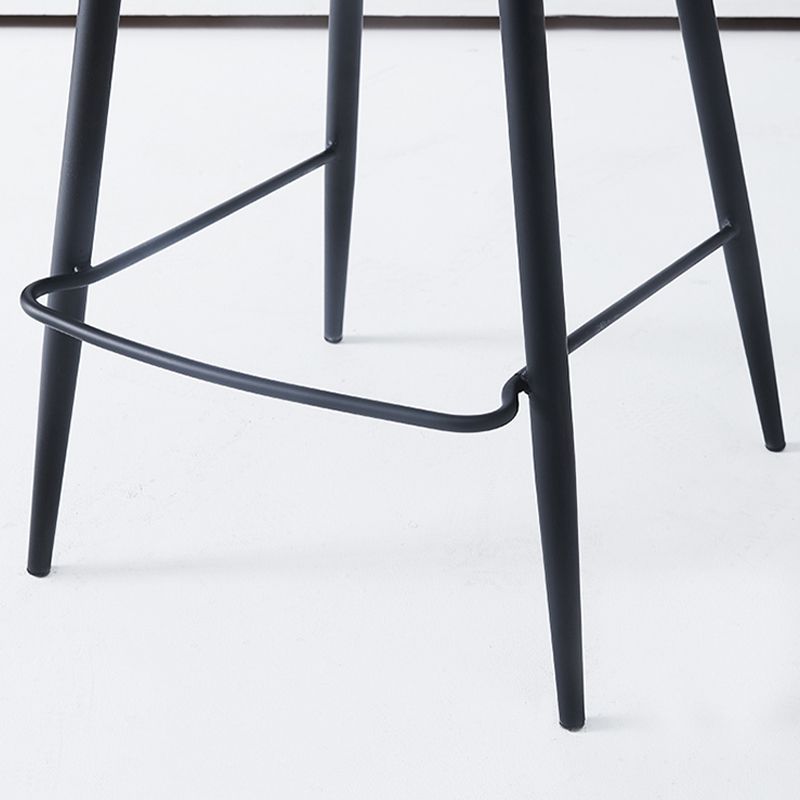 Black Metal Base Bar and Counter Stool Industrial Style Indoor Stool for Patio Use