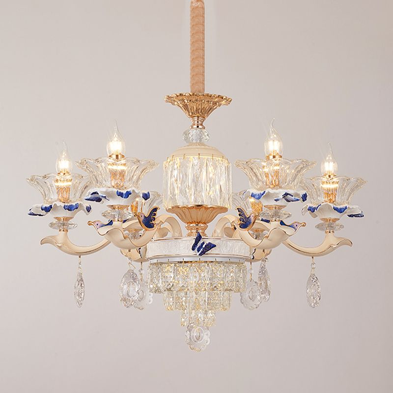 Lampadario a sospensione di vetro smerlato.