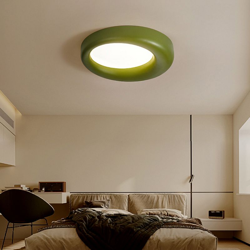 Round LED Ceiling Flush in White / Green / Red Modern Flush Ceiling