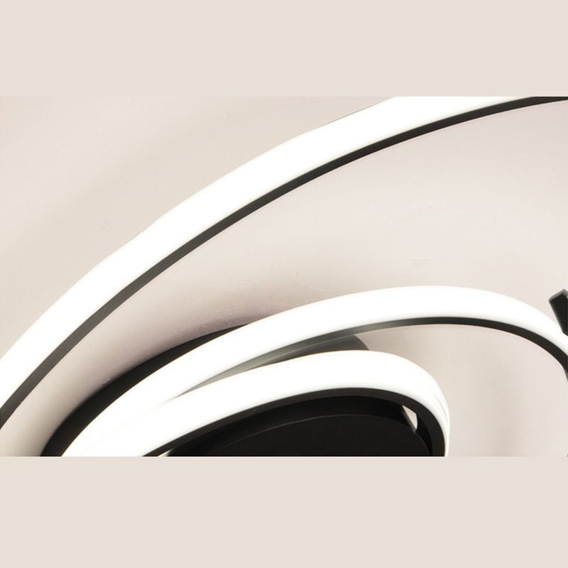 Lámpara empotrada en el techo con sombra de metal, lámpara LED de estilo minimalista montada en el techo