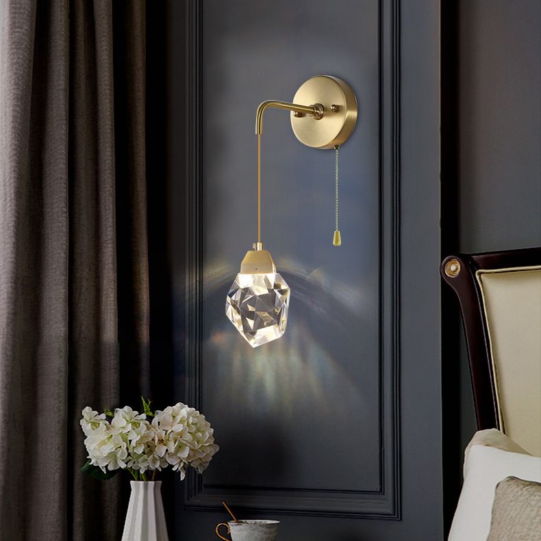 Light Modern Luxury Style Wall Mounted Light Fixture 1 Light Wall Light Sconces with Crystal Shade
