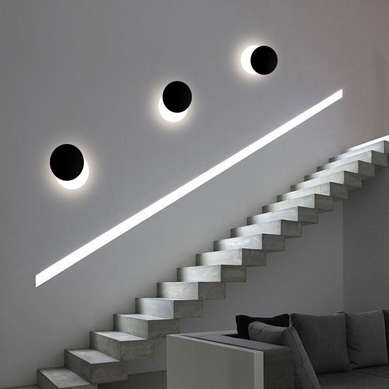 Lampada a parete rotabile circolare in stile moderno in ferro da stiro a led da parete con ombra acrilica