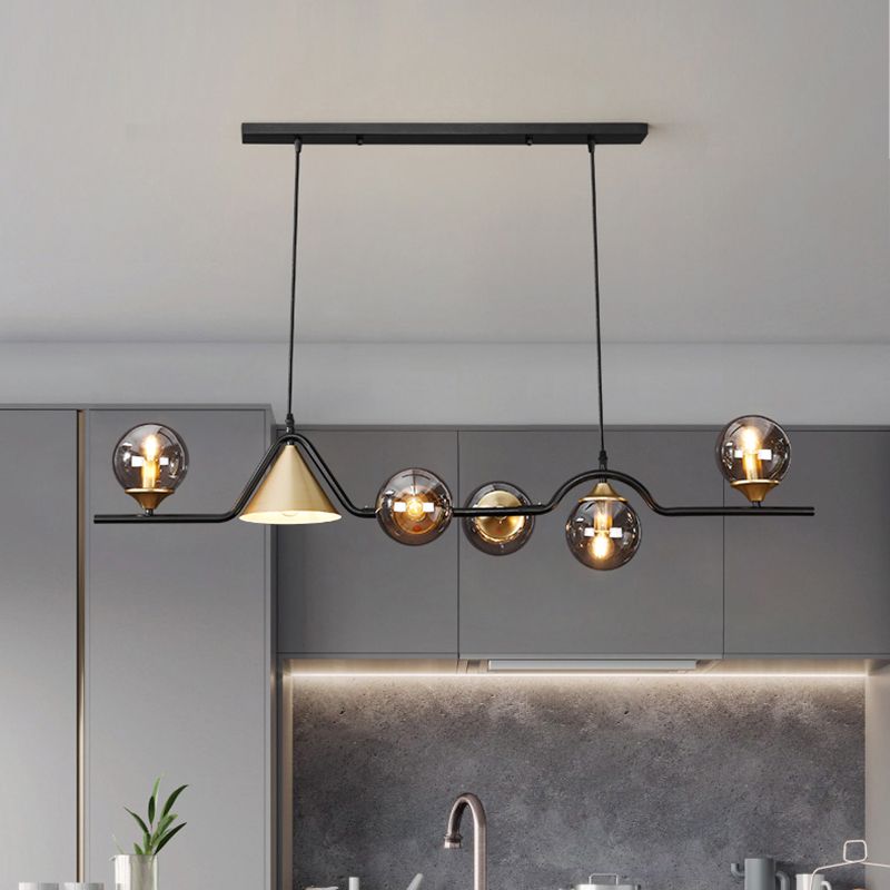 Sala da pranzo Isola Light Light Style Modern Style Isola Accensione con sfera di vetro