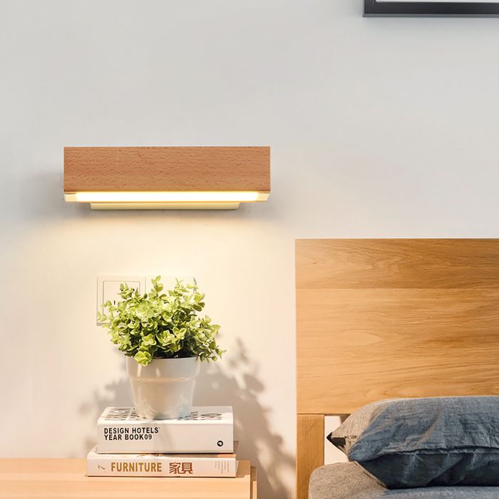 Rotatable White/Black Linear Wall Sconce Modern Single Light Wooden Reading Wall Lamp in Warm/White/Natural Light