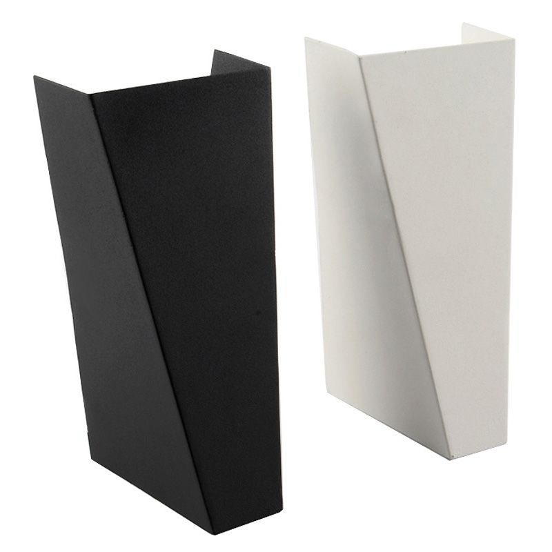 Metal Wall Sconce Lighting Minimalist LED Wall Mounted Lighting