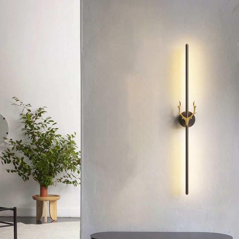 Lumière murale en métal de style moderne Minimaliste de bande LED LED GALCE LEUR POUR LA CHAMBRE