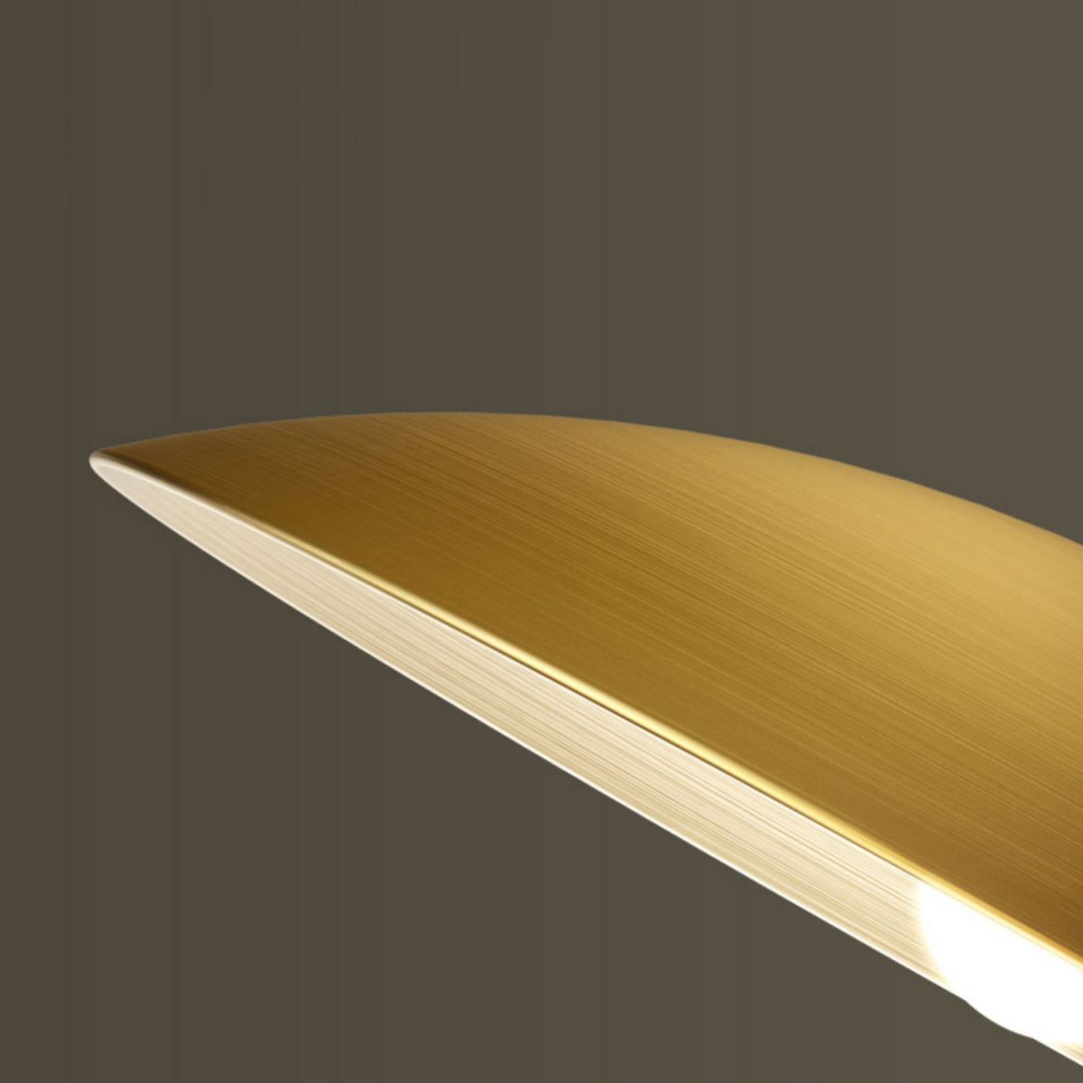 Luz de colgante colgante minimalista latón acampado luz de techo colgante con sombra de metal