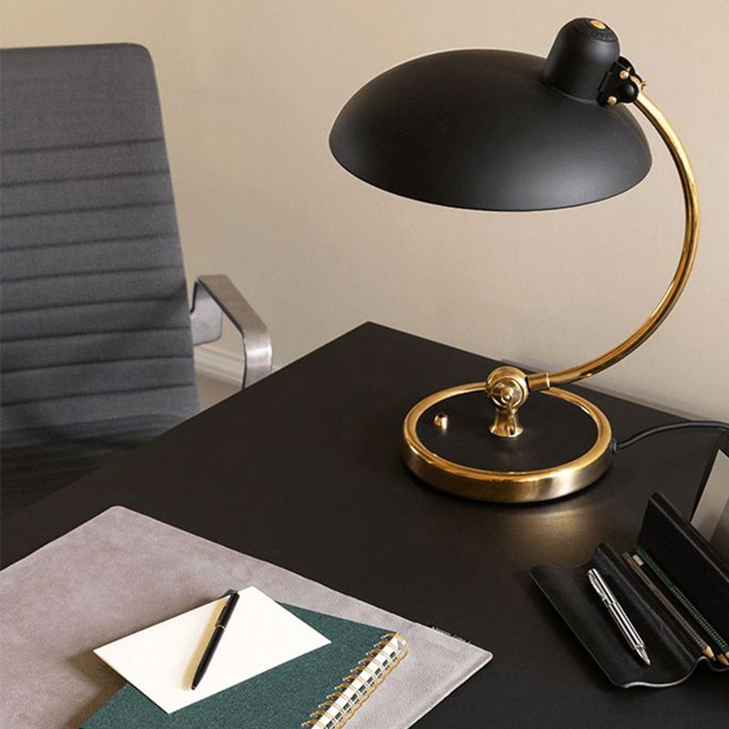 Moderne creatieve 1-licht tafellamp metalen koepel licht licht voor woonkamer