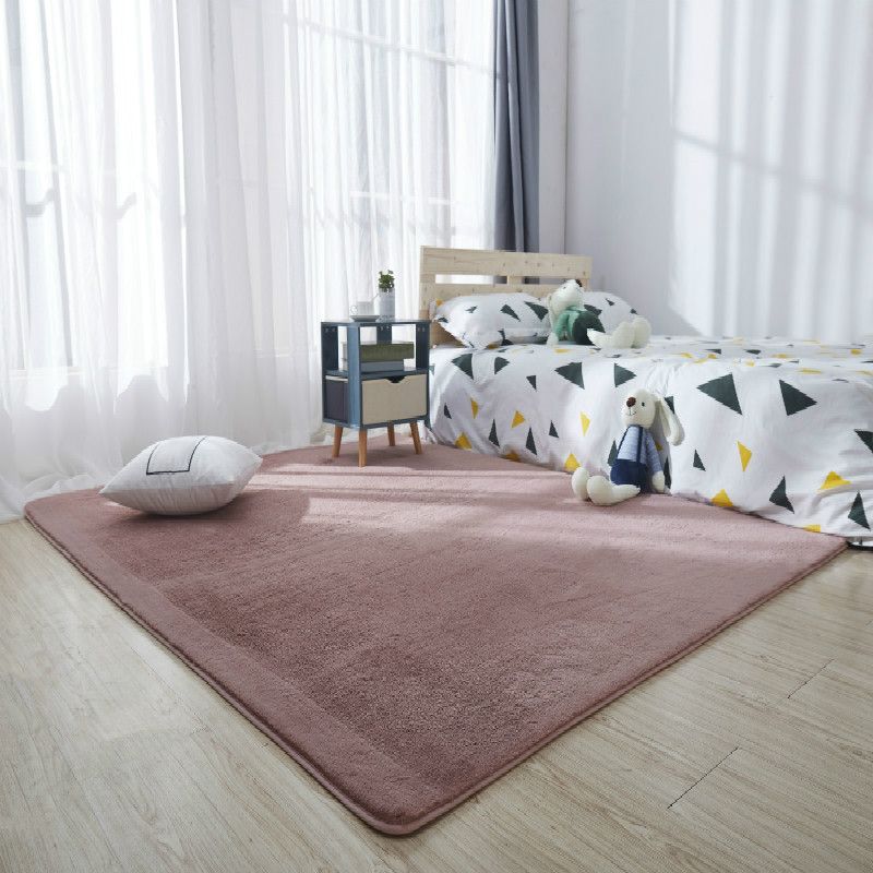 Tapis de loisirs de couleur de couleur solide du tapis de couleur unis en polyester avec support sans glissement