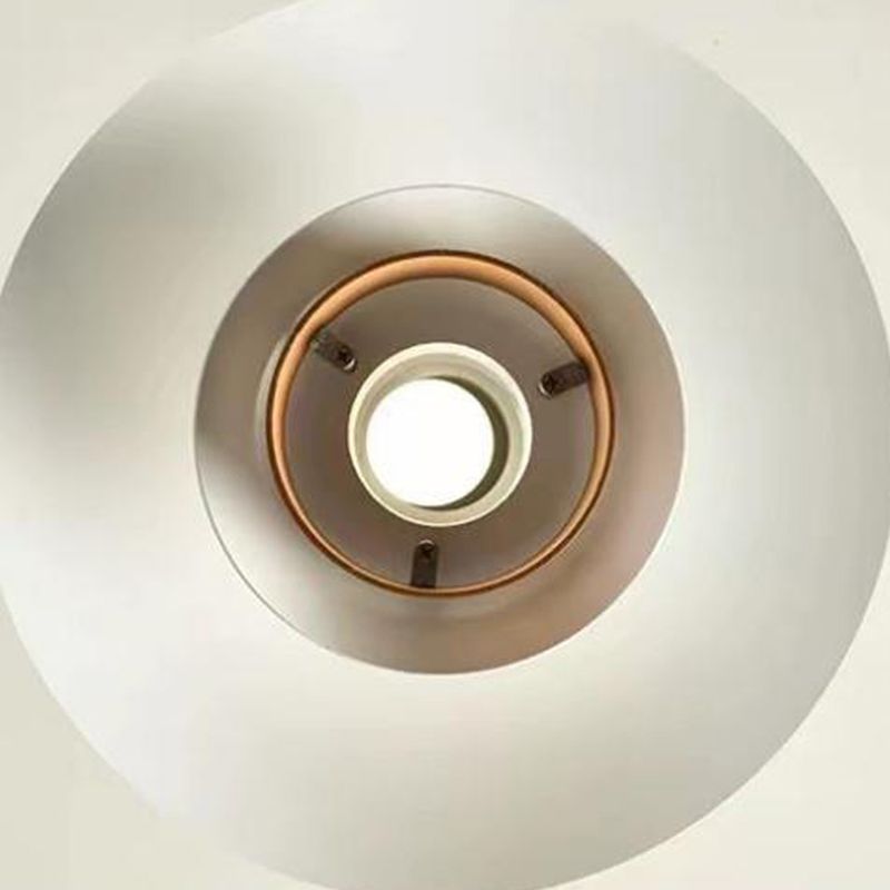 Modern Style Unique Shade Hanging Light Metal 1 Light Pendant Lamp for Home Stay