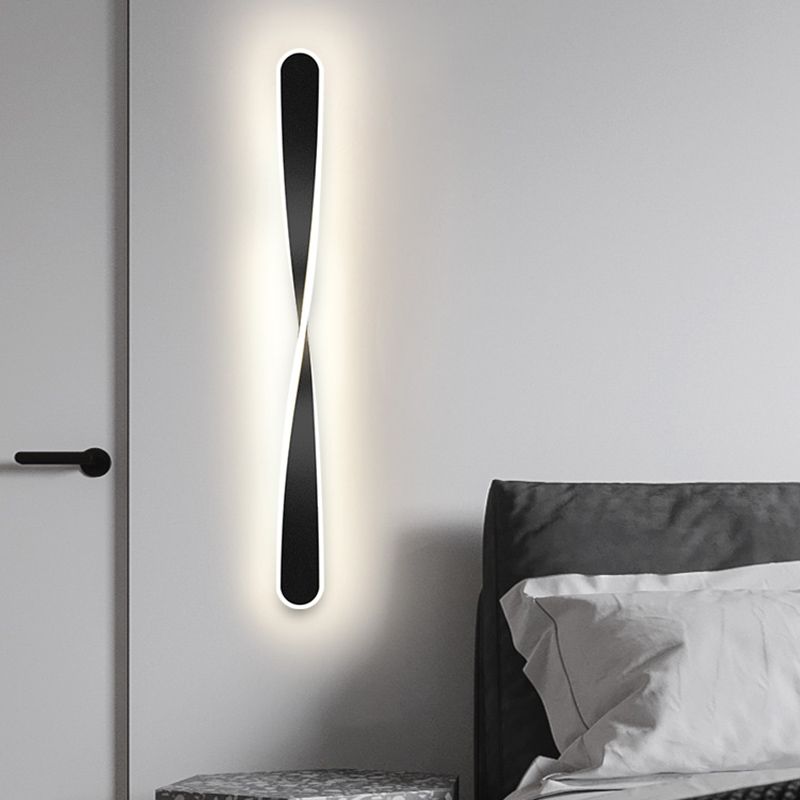 Lampada a monte a forma di parete a forma di LED Postmodern in stile Postmodern Metal Wall Sconce