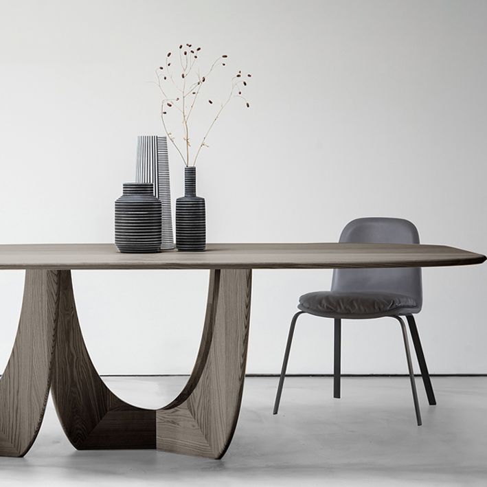 Table moderne en bois de pin pour table à manger de restaurant avec base à double piédestal