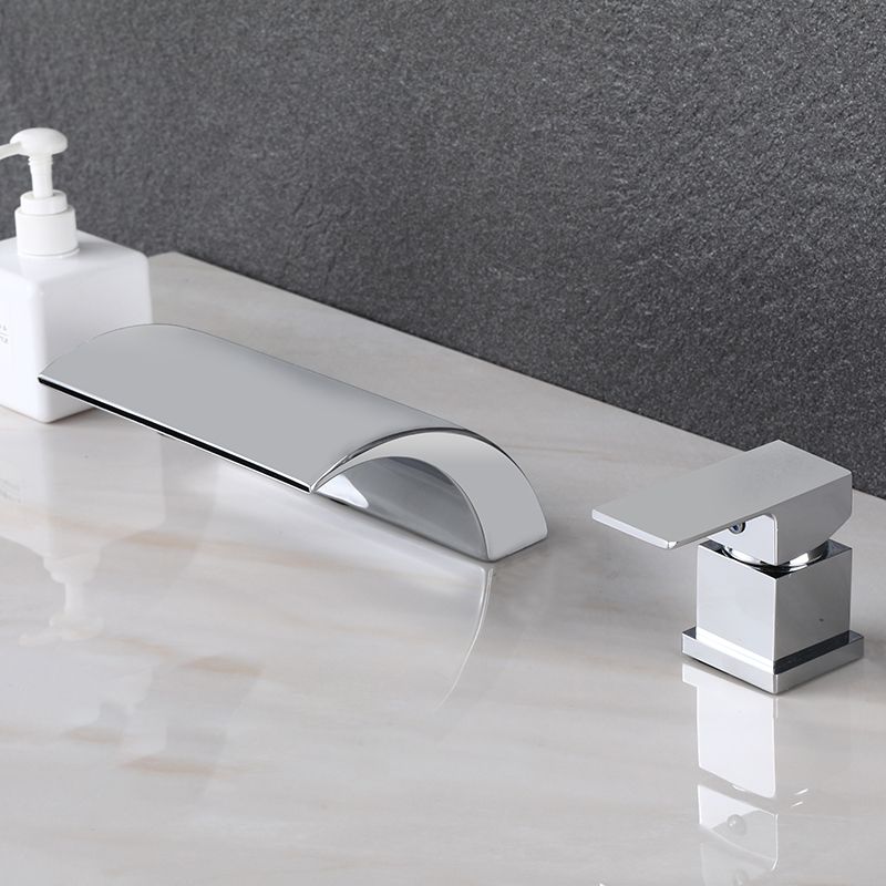 Modern Deck Mounted Metal Tub Filler Low Arc Faucet in Black/Gold