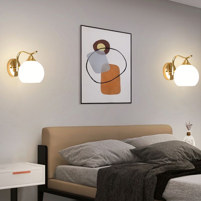 Modern Simple Golden Vanity Light Ball Shape Vanity Lamp for Shower Room