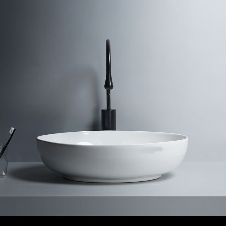 Modern Bathroom Sink Porcelain Round Vessel Lavatory Sink with Pop-Up Drain