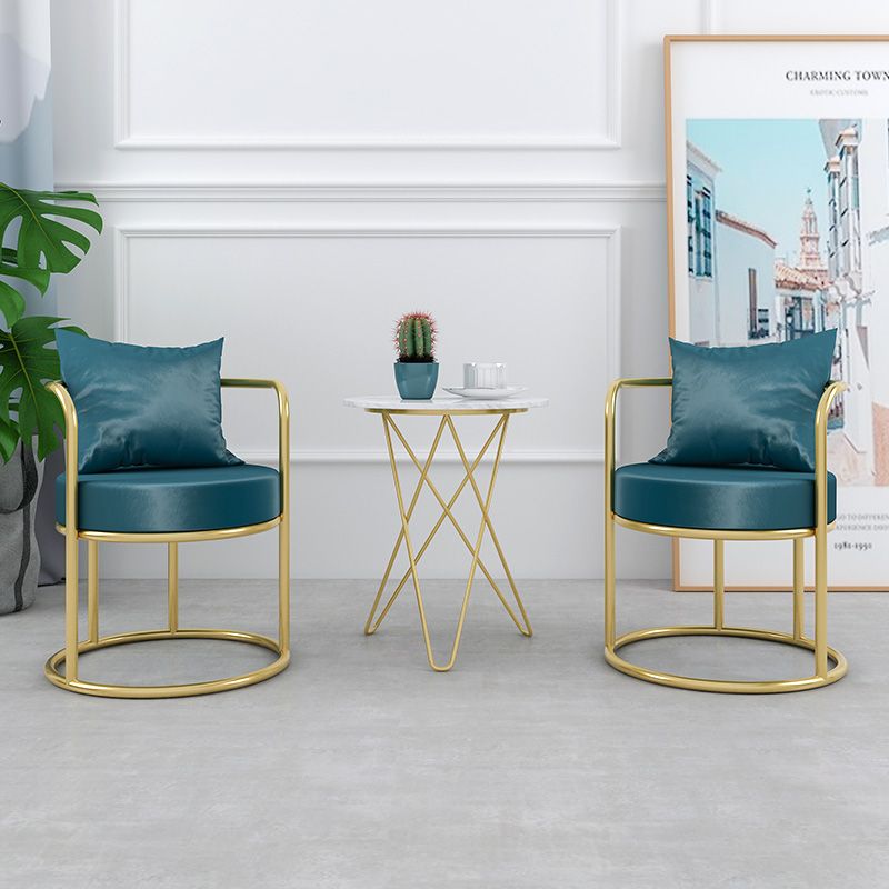 Sillas de comedor de metal Glam Silla lateral de terciopelo para uso doméstico