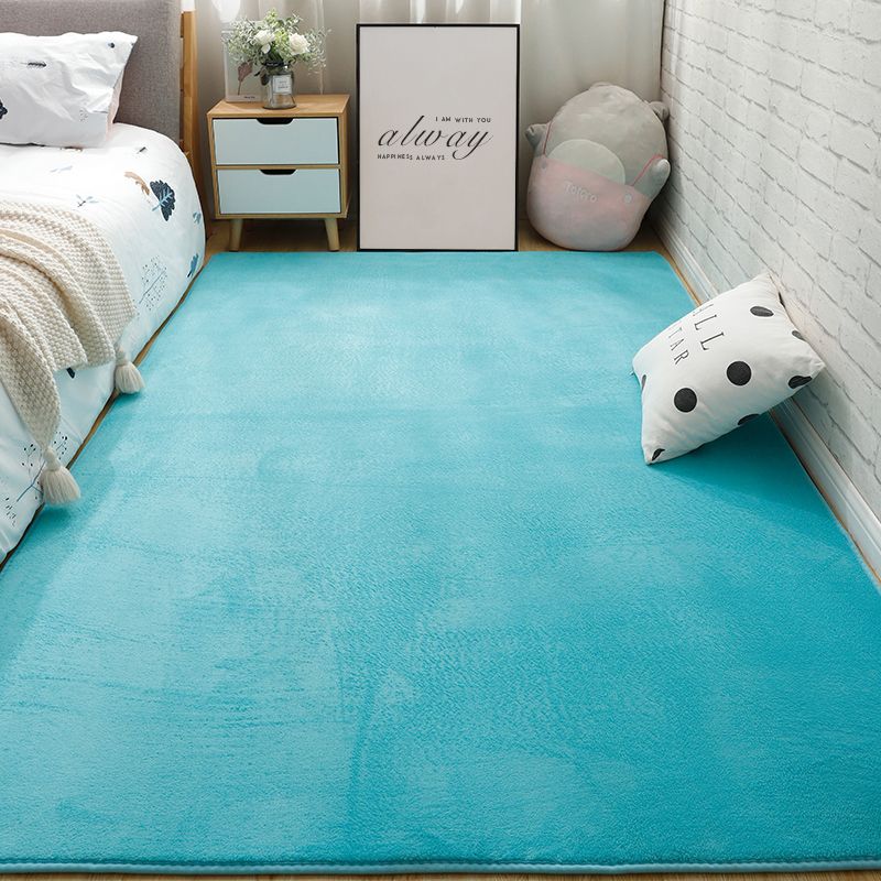 Stylish Solid Color Carpet Green Polyester Area Rug Stain Resistant Area Rug for Bedroom