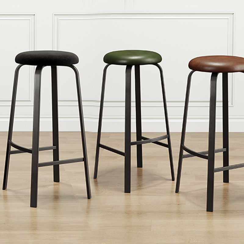 Modern Stackable Armless Counter Stool Iron Bar Stool with Cushion and Pedal for Cafe