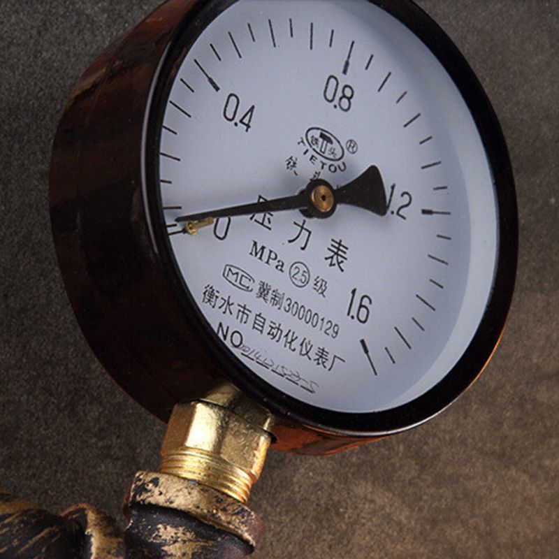 Pasping Restaurant Wandlampe Leuchte Cyberpunk Metallic Rost Wandmontage Beleuchtung mit bloßem Glühbirnendesign