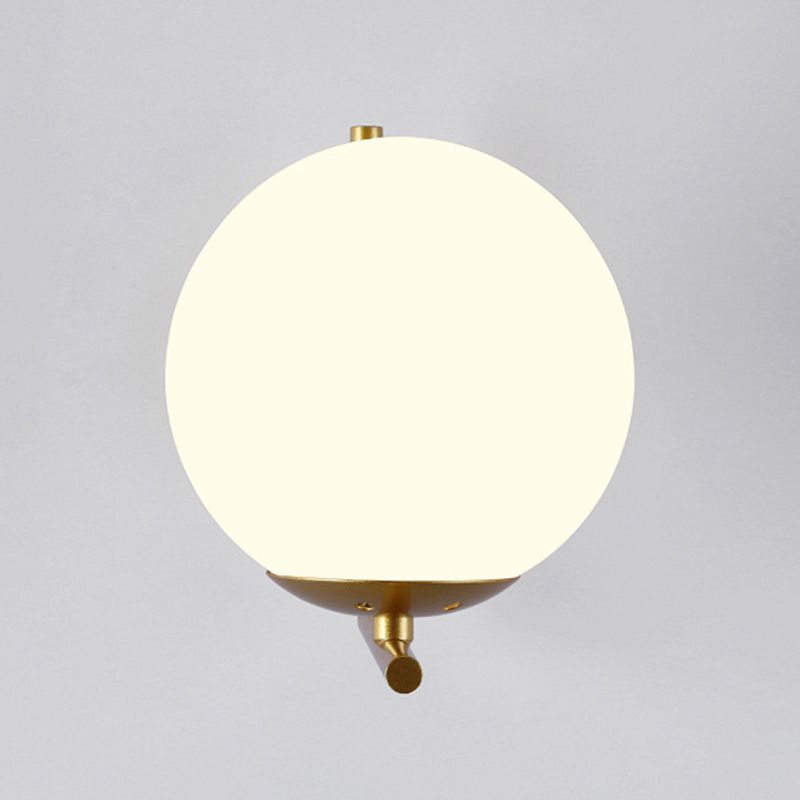 1 licht wit glazen wand gemonteerd verlichtingsbeveiliging moderne orb wandlichtwagentjes voor slaapkamer