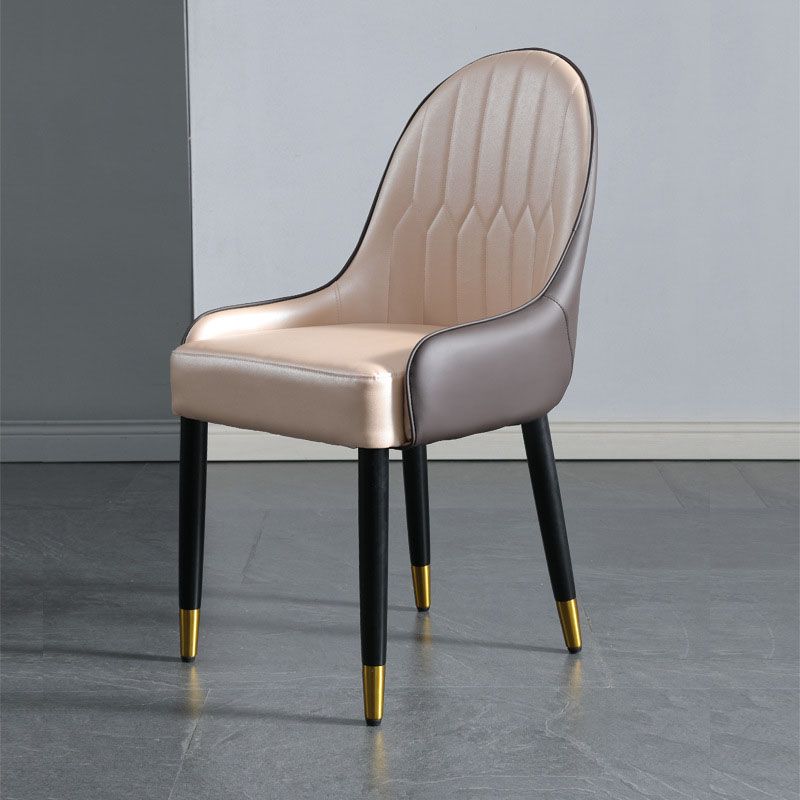 Sillas laterales de comedor con respaldo sólido y brazo de diseño escandinavo Sillas laterales de comedor de cuero