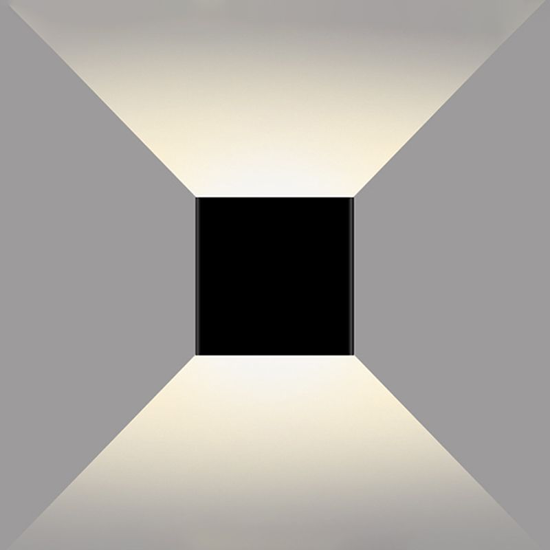 Modern Style Square Wall Lighting Fixtures Metal 2 Lights Wall Washer Sconce in Black