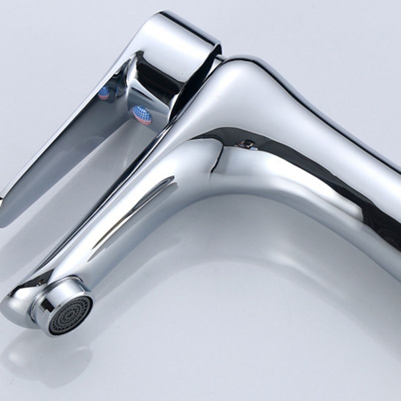 Single Hole Lavatory Faucet Lever Handle 1 Hole Faucet for Bathroom