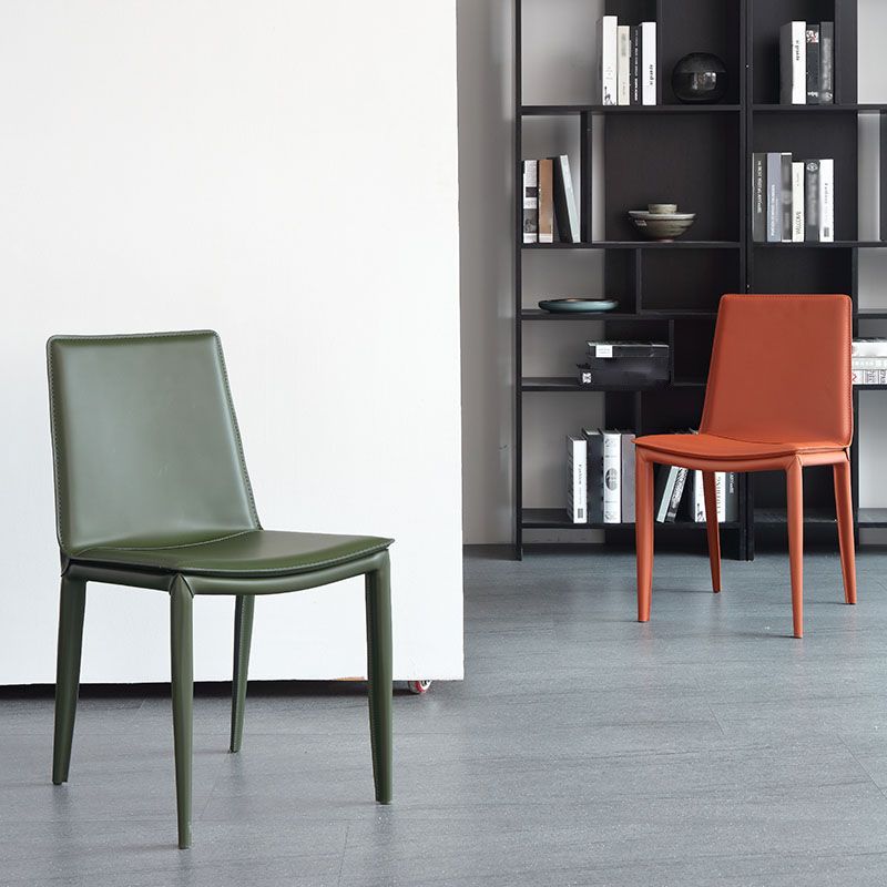 Chaise de salle à manger en cuir contemporaine, chaises de salle à manger en métal sans bras pour usage au restaurant