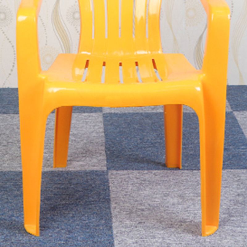 Silla de comedor de plástico de estilo contemporáneo, silla lateral con brazo de comedor para cocina