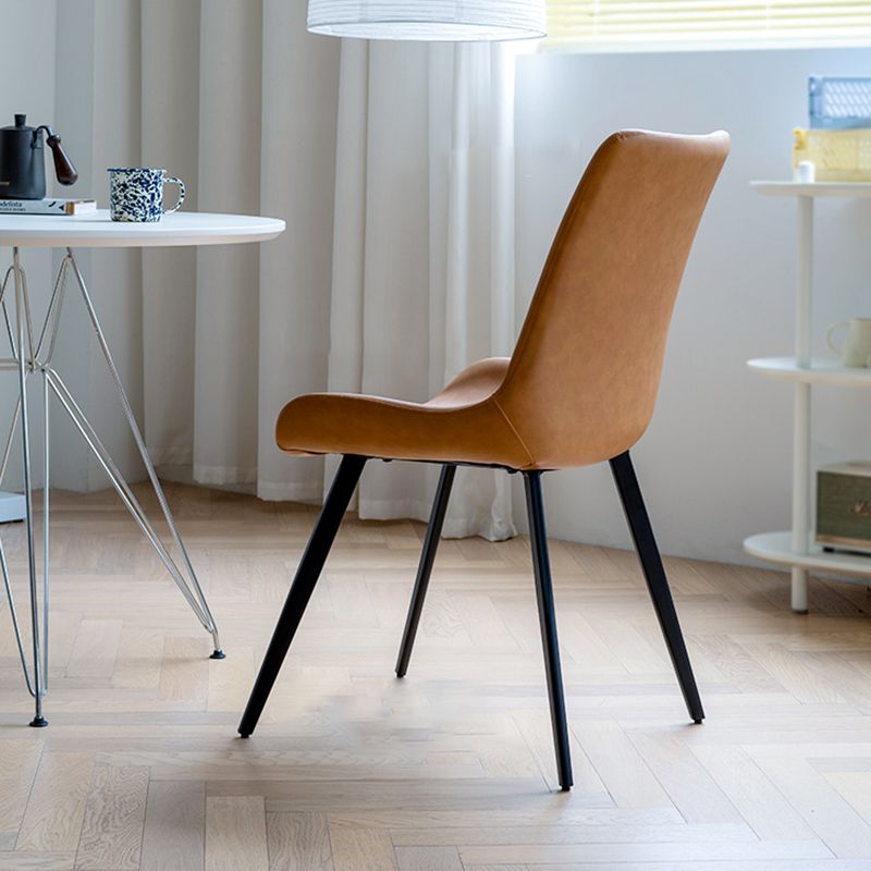 Chaises d'appoint en simili cuir de style Glam, chaise de salle à manger sans accoudoirs à dossier solide pour un usage domestique