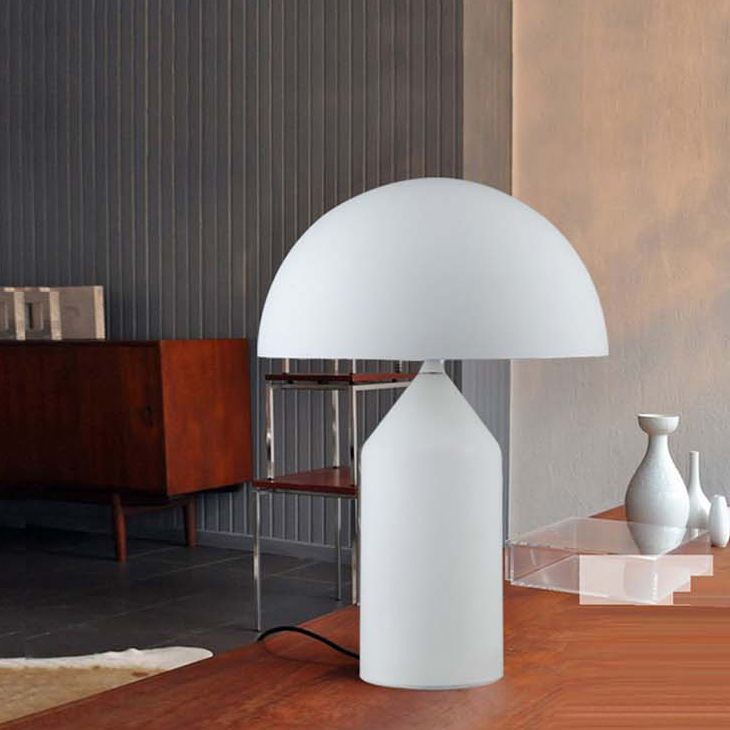 Round Shape Metal Table Lamp Modern Style 1-Light Table Lamp Fixtures