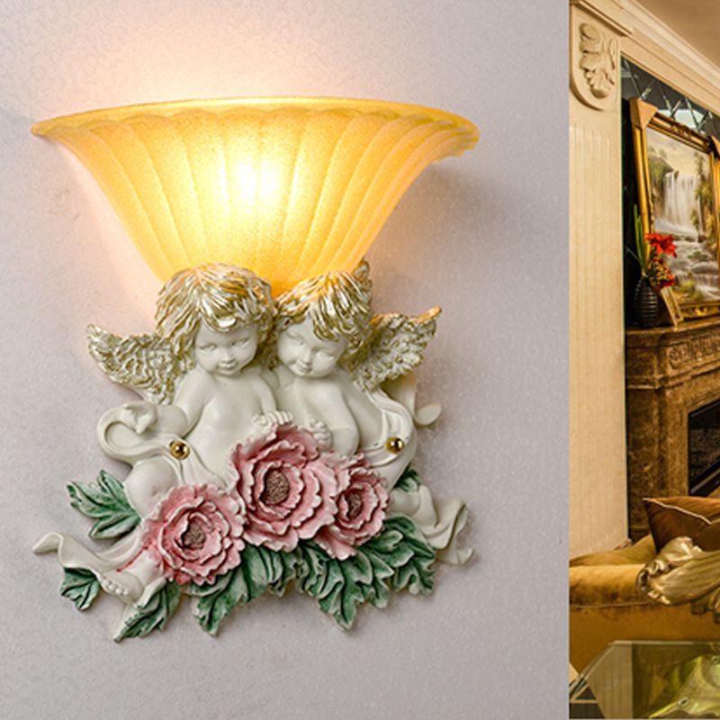 LAMPE DE MUR VERNE GRATINE ÉLEVÉE STYLE RÉTRO RETRO 1-LIGHT Yellow Flush Wall Light Sronce avec Rose / Beige Rose Detail