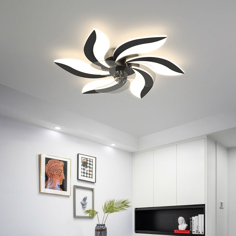 Modern Style LED Fan Light Metal Geometric Flush Mount Light for Living Room