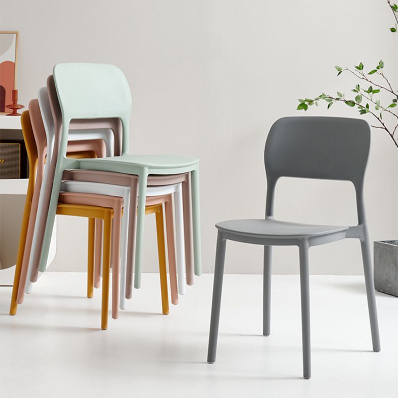 Modern Outdoors Dining Chairs Plastic Stacking Patio Dining Chair
