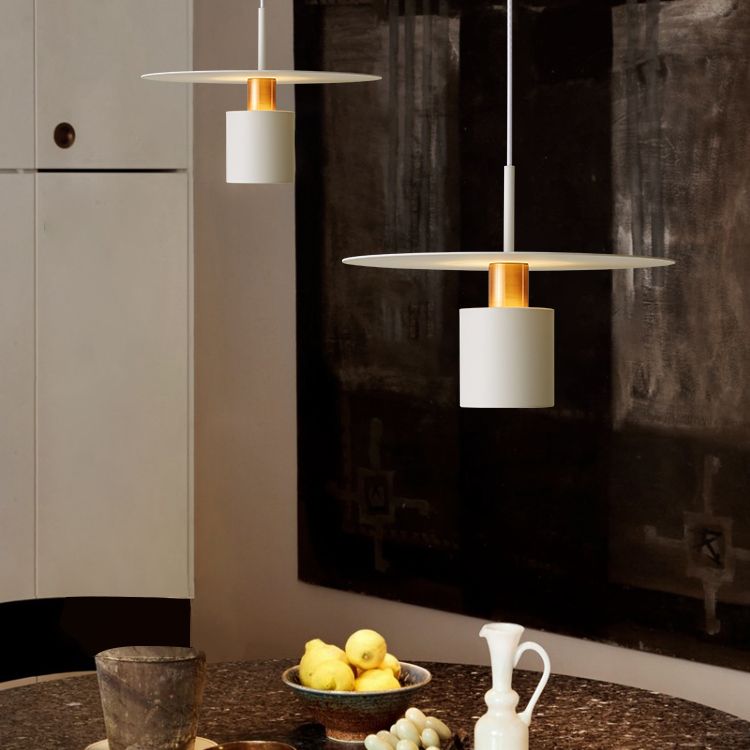 Smeedijzeren hanglamp in moderne artistieke stijl cilindrische binnenhangende lamp