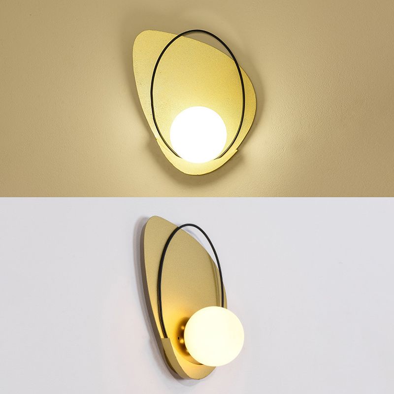 Postmodern Wall Lamp 1-Light Wall Mount Lamp with Glass Shade for Bedroom