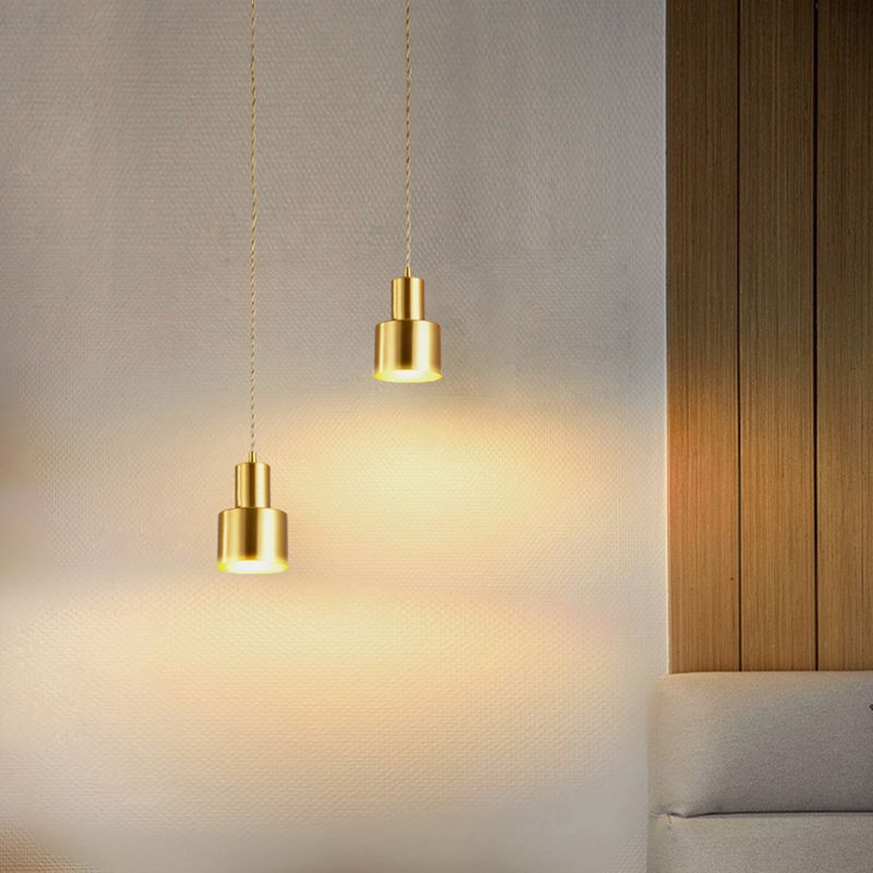 Forme cylindrique en métal Lumière suspendue à style postmoderne Pendre lumière suspendue pour le café