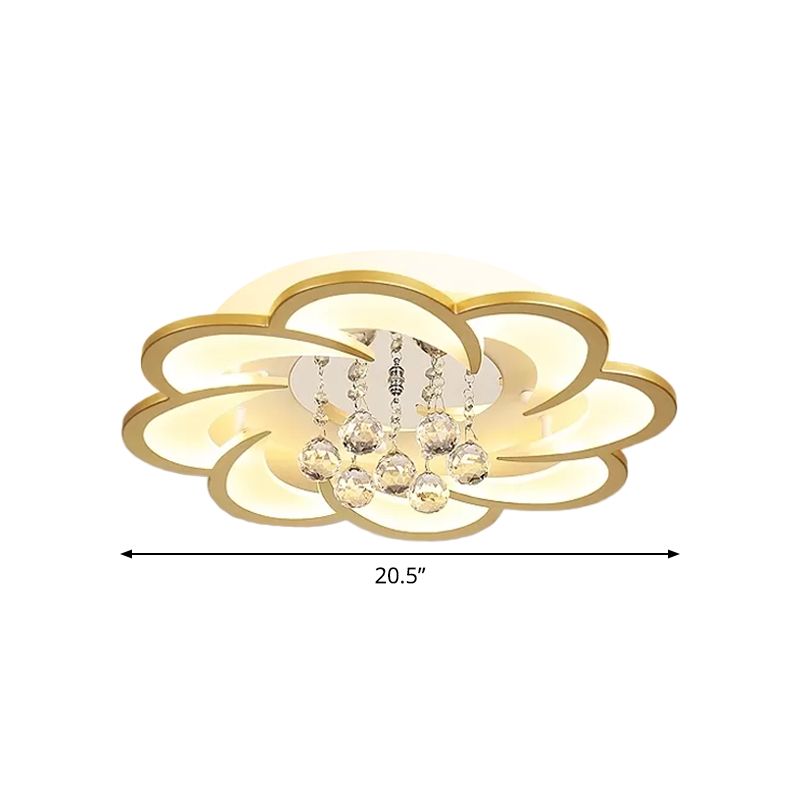 Modernist Petal Flush Ceiling Light Fixture Acrylic 20.5"/27" W LED Bedroom Flushmount in Gold, Warm/White Light