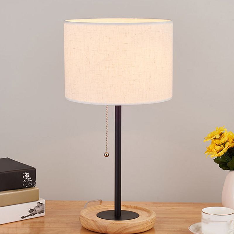 Lampada da comodino minimalista a 1 testa in tessuto per illuminazione da tavolo da studio a forma di tamburo con catenella