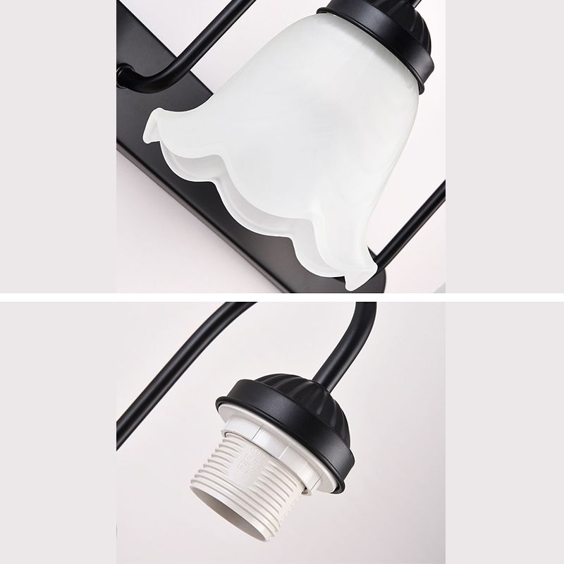 Funzione illuminazione da parete di vetro a forma di campana tradizionale a supporto da parete in stile lampada