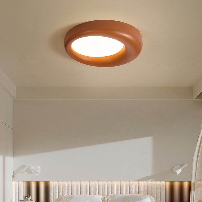 Round LED Ceiling Flush in White / Green / Red Modern Flush Ceiling